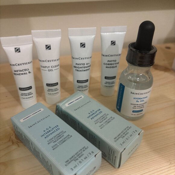 Skinceuticals 6 piece sample/travel set - Picture 2 of 2
